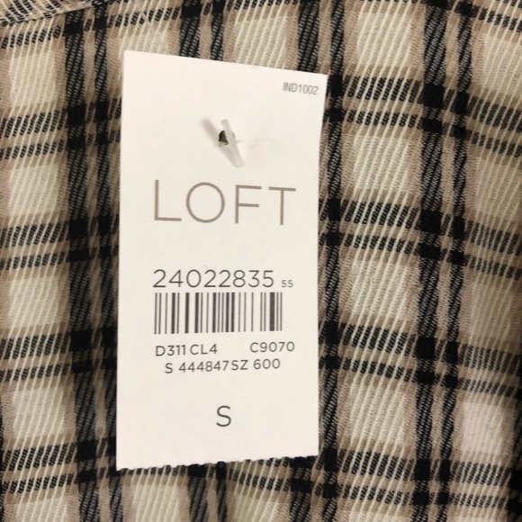 Women’s NWT LOFT Plaid Blouse Size Small - Picture 3 of 8